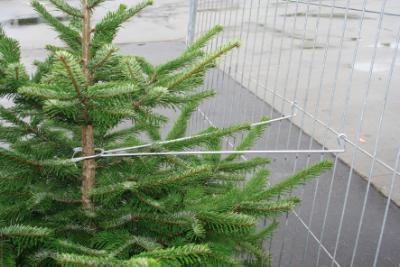Juletræsholder til byggepladshegn, pose à 10 stk.
